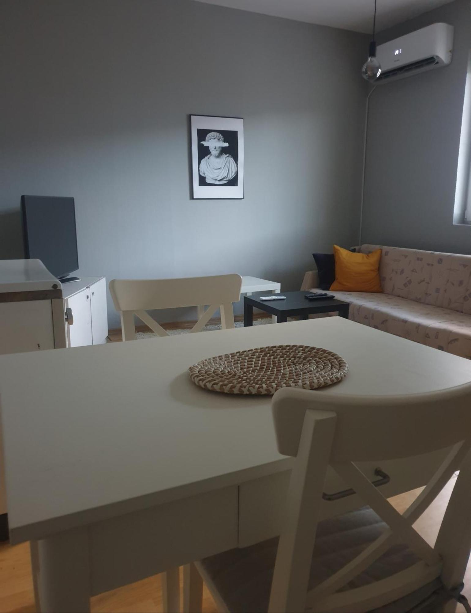 Novi Apartman 19 Foca Buitenkant foto